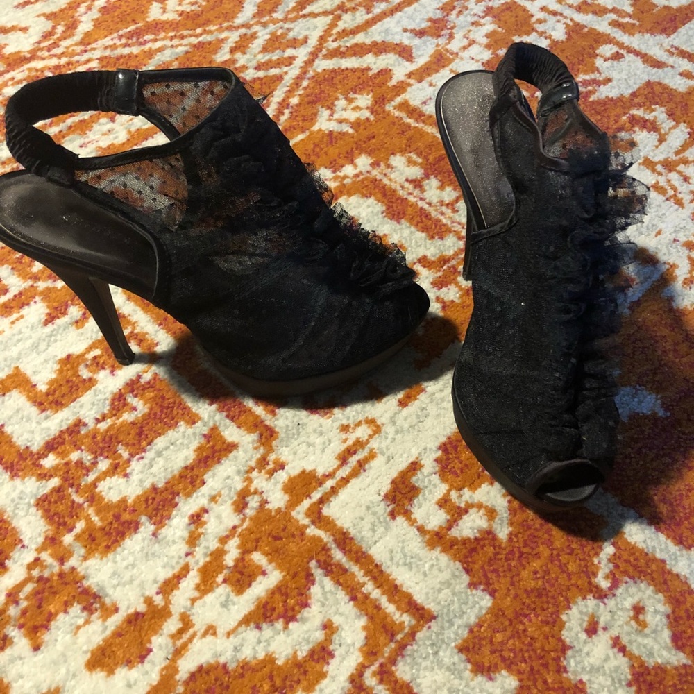 Chinese laundry black heels